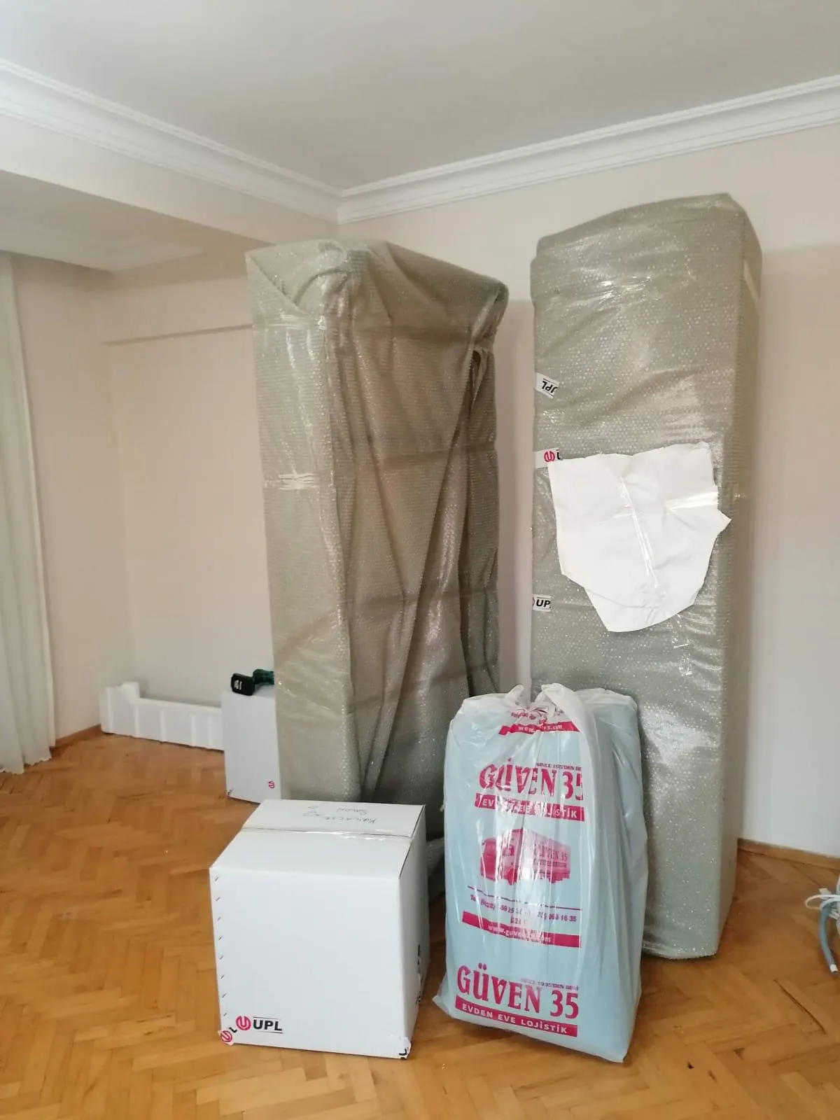 Güven35 ambalaj malzemeleriyle paketlenmiş eşyalar